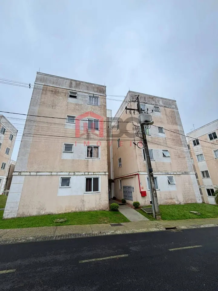 Apartamento em Jardim dos Bancários, Castro - Ref. 242